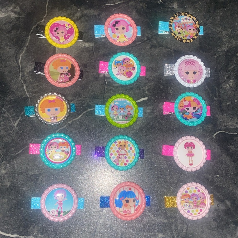 $5 each or 3 for $9
Handmade Hair Clips: Message Me What U R Interested In….. - Picture 11 of 15
